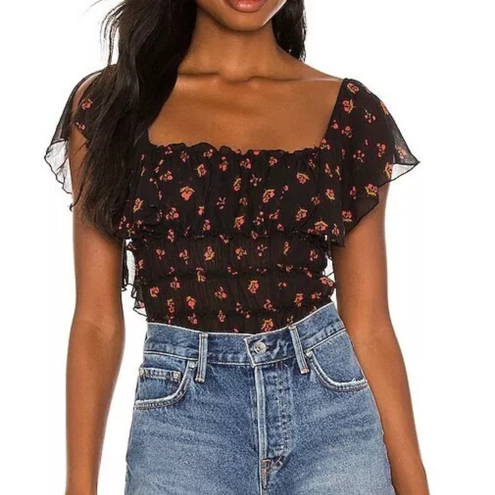 Floral Ruffle Black Floral Ruffled Bodysuit - Picture 2 of 9